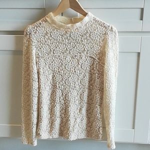 Feminine Lacey Lace Cream Ivory Top Blouse size XS
